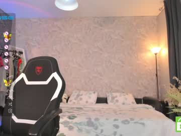 girl bettybarnett image #4097438