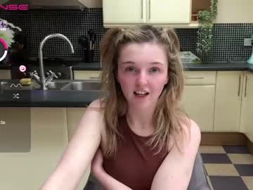 girl lucydelovely image #4022780
