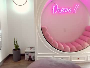 girl ashlyeroberts1 image #1780934