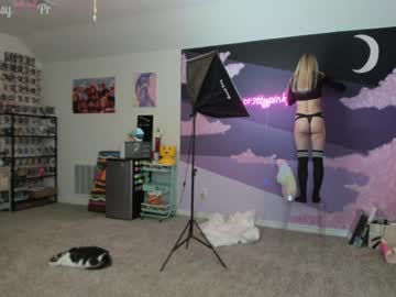girl pr3ttyp1nkpussy image #2731641