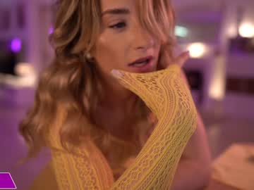 girl hannahjames710 image #4394217