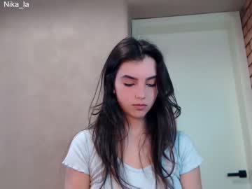 girl nika_la_sun image #4187449