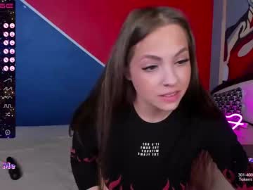 girl nicolewinson image #2209033