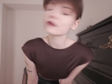 girl auddicted image #5704603