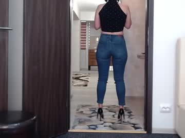 girl carmela_fox image #4072037