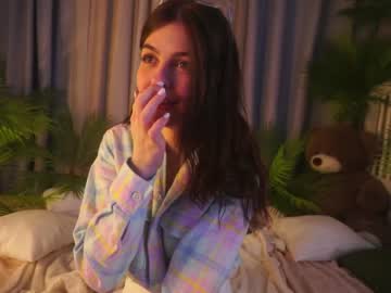 girl hannasthesia image #4062033