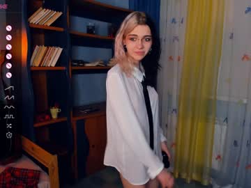 girl deliaderrick image #6575658