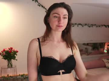 girl taralanes image #4131648