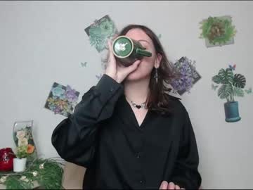 girl lalitacry image #3619509