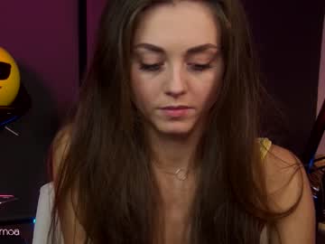 girl lettymoa image #4599478