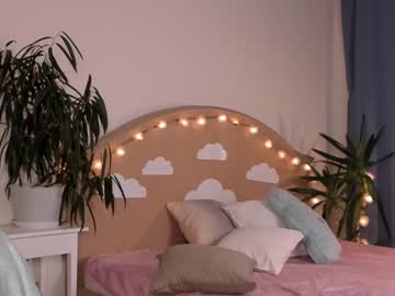 girl linellali image #2720050