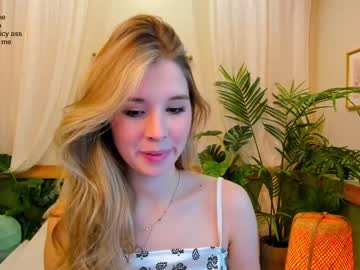 girl milablush image #3386229