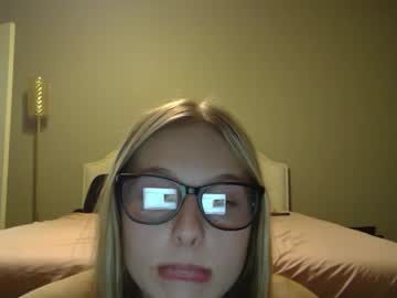 girl lilly_starrr image #6980029