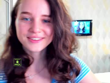 girl demurelixir image #3015985