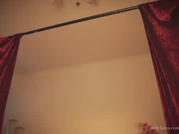 girl auddicted image #1231479