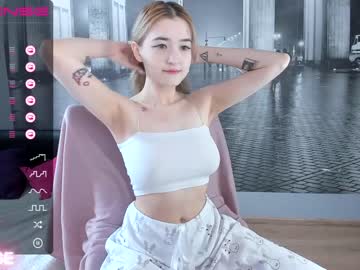 girl eve_woods image #2302403