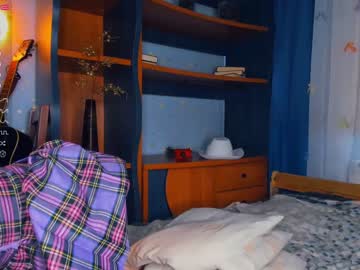 girl deliaderrick image #6817098