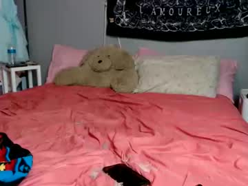 couple stilldoingthings image #262544