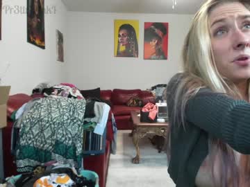 girl pr3ttyp1nkpussy image #2502924