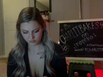 girl charlitbaker image #562496