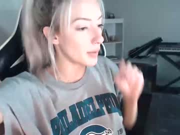 girl miss_bee image #2909339