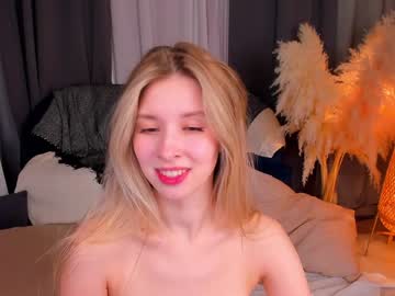 girl milablush image #5549576