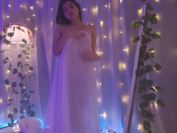 girl helenmoors image #5168071