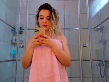 girl kittycaitlin image #4078167