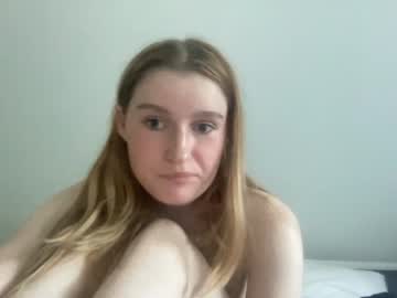 girl frecklytaylor image #2613815