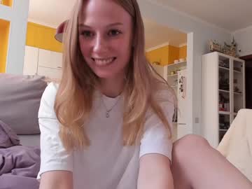 girl magic_couple13 image #6514086