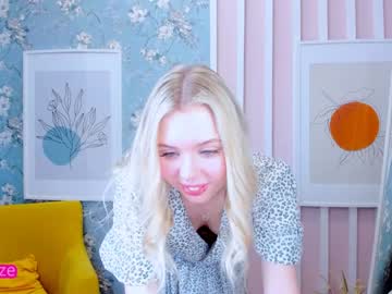 girl c_a_s_s_i_e image #4086399