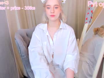 girl joyce_coy image #4075343