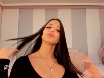 girl isabella_torres_ image #2764233