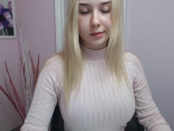 girl lila_page image #1090446