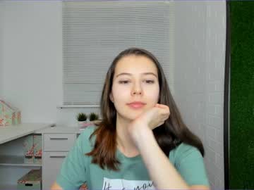 girl carolineprise image #708854