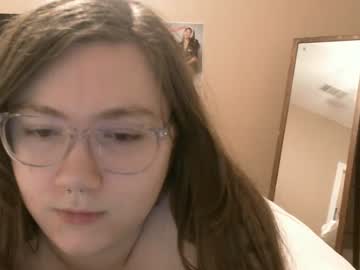 girl kkisbabyy image #6936178