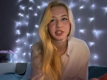 girl deardaria image #4167134