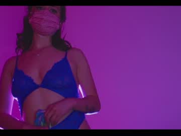 girl internet_famous image #262834