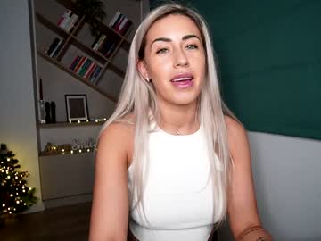 girl laurabae_ image #3332111