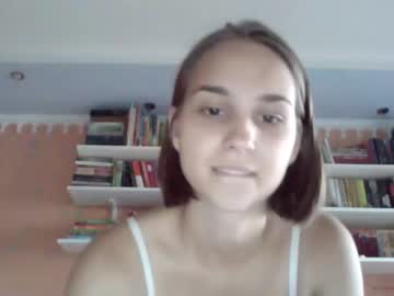 girl ariella_dreams image #2683171