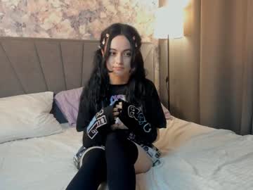 girl irisbroyn image #5139449