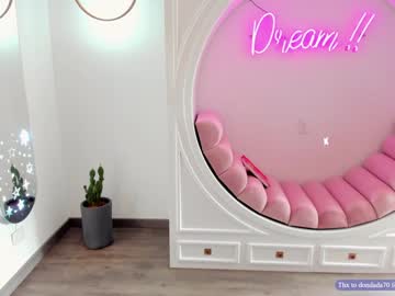 girl ashlyeroberts1 image #1630365