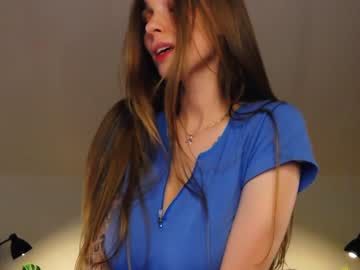 girl rich_roxy image #5980312