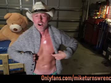 man gearheadmike image #3362447