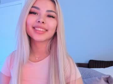 girl bae_suz image #296732