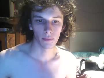 cutehungguy2000 sex webcam