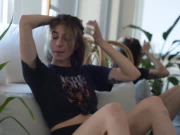 girl lizmreow image #1939653