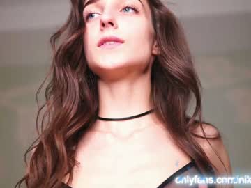 girl angels_kiss image #304934