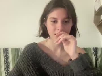 girl nevsinclaire image #6063723