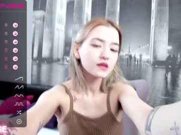 girl eve_woods image #2194970